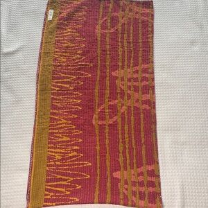 Kantha Bae Headwrap gold, red, blue